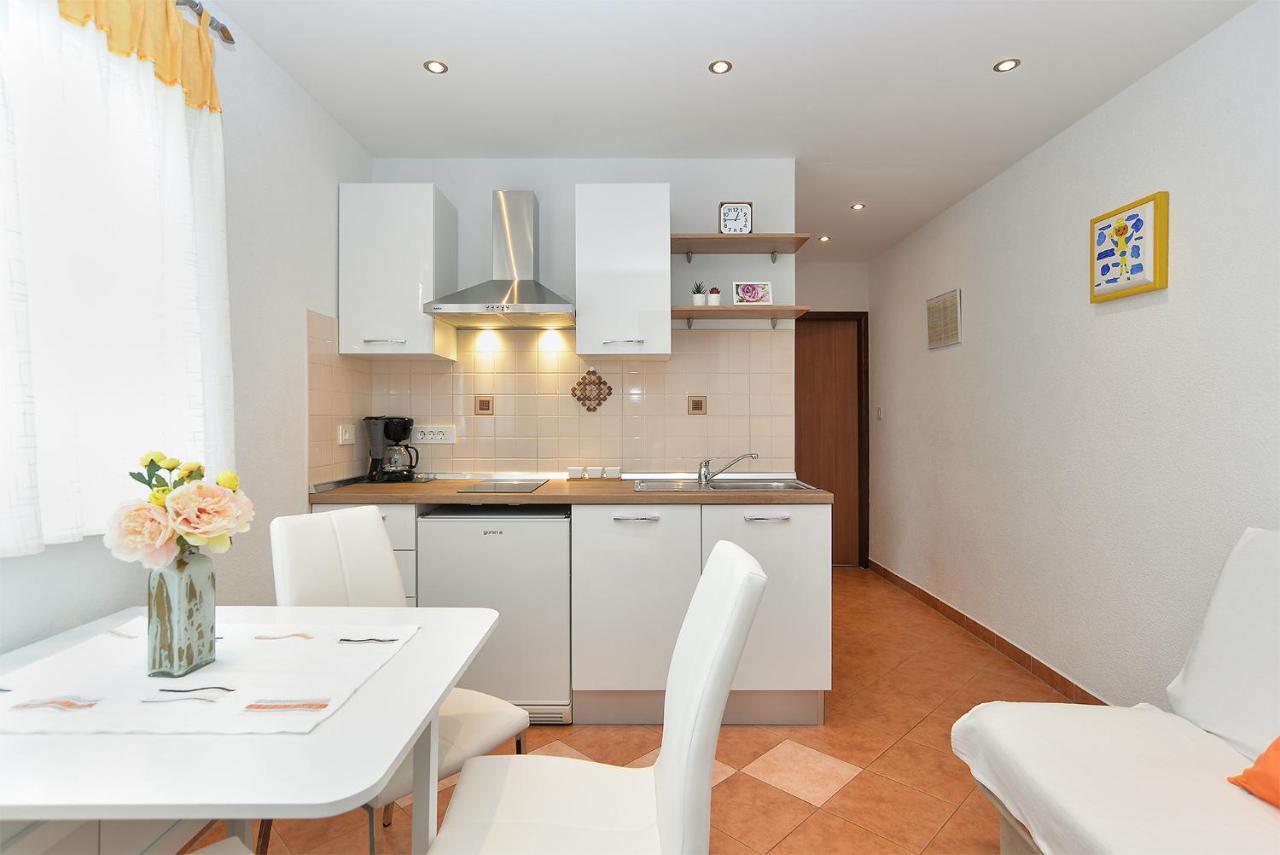 Apartment Snjezana 1064 Rovinj Luaran gambar