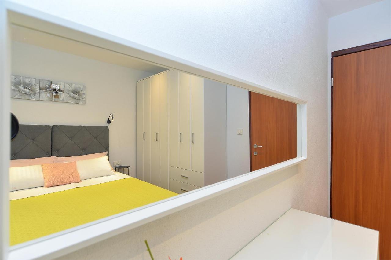 Apartment Snjezana 1064 Rovinj Luaran gambar