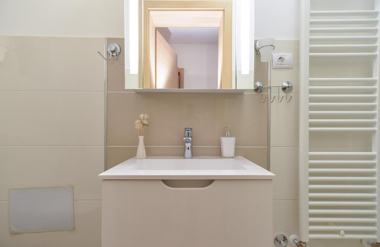Apartment Snjezana 1064 Rovinj Luaran gambar